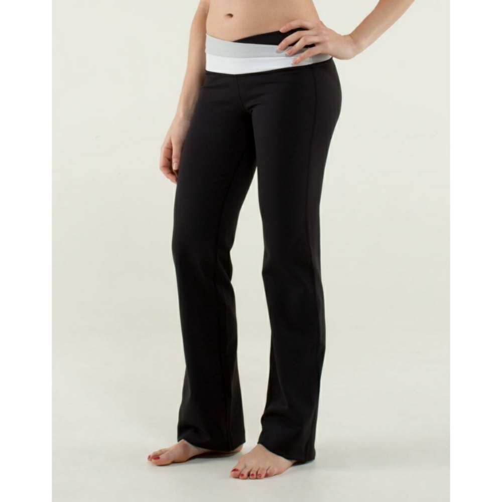 Lululemon Astro Pants *Full-On Luon size 4